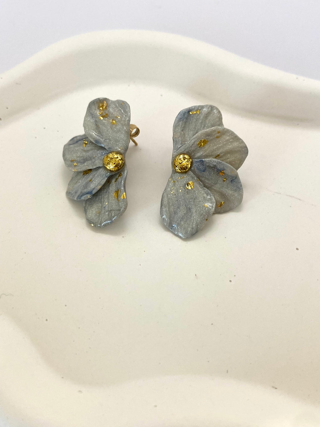 Boucle d'oreille demi fleur m 5 créations 