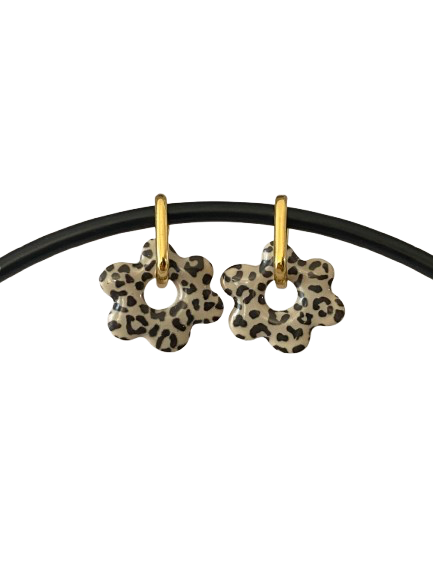 Boucles d'oreilles fleurs motif léopard et couleur au choix