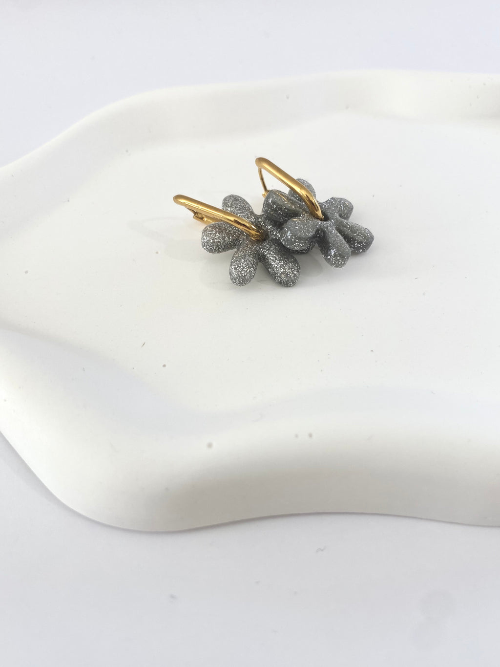 Pampille d'oreille recto et verso 