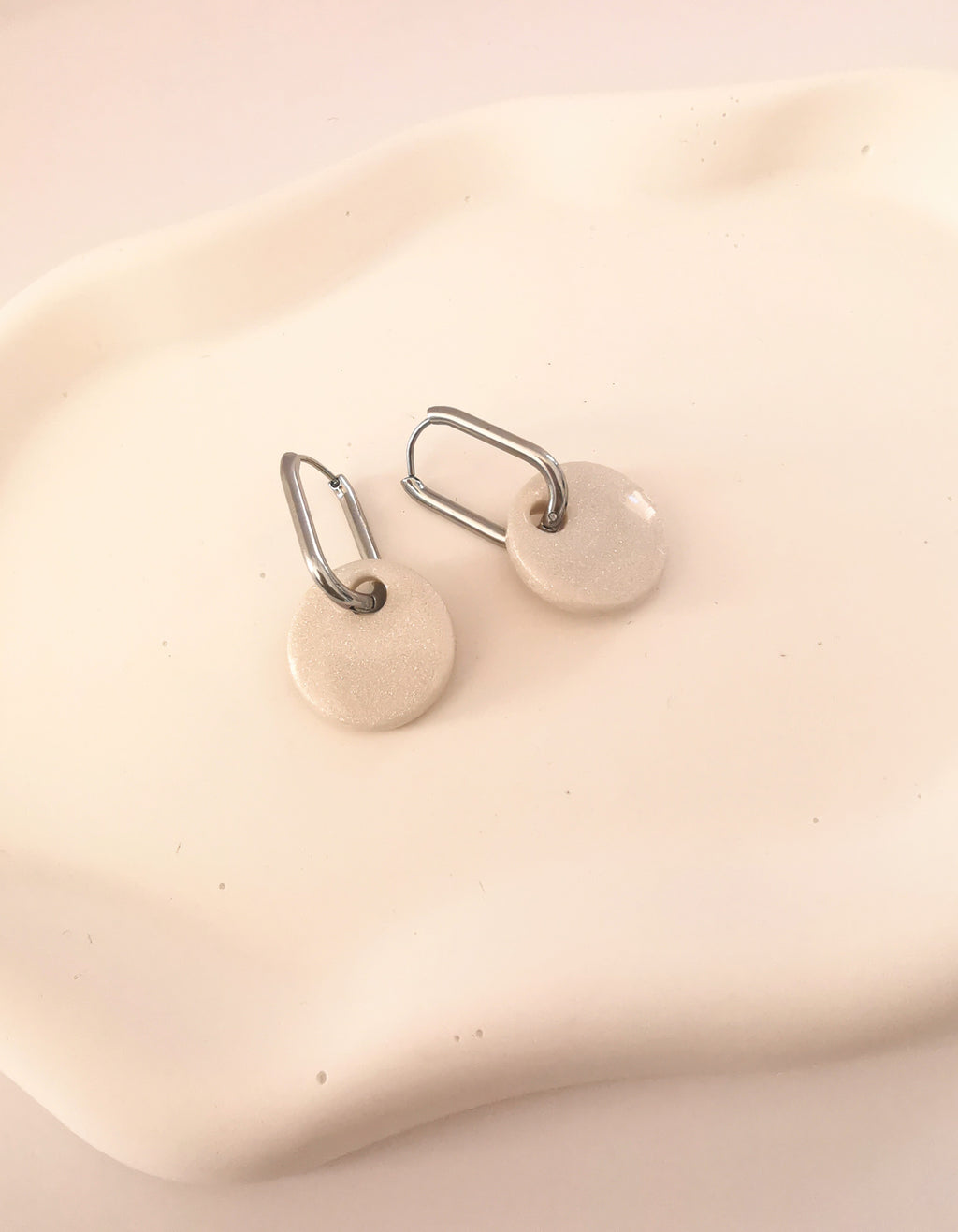 Boucle d'oreille pastille ronde créole argent