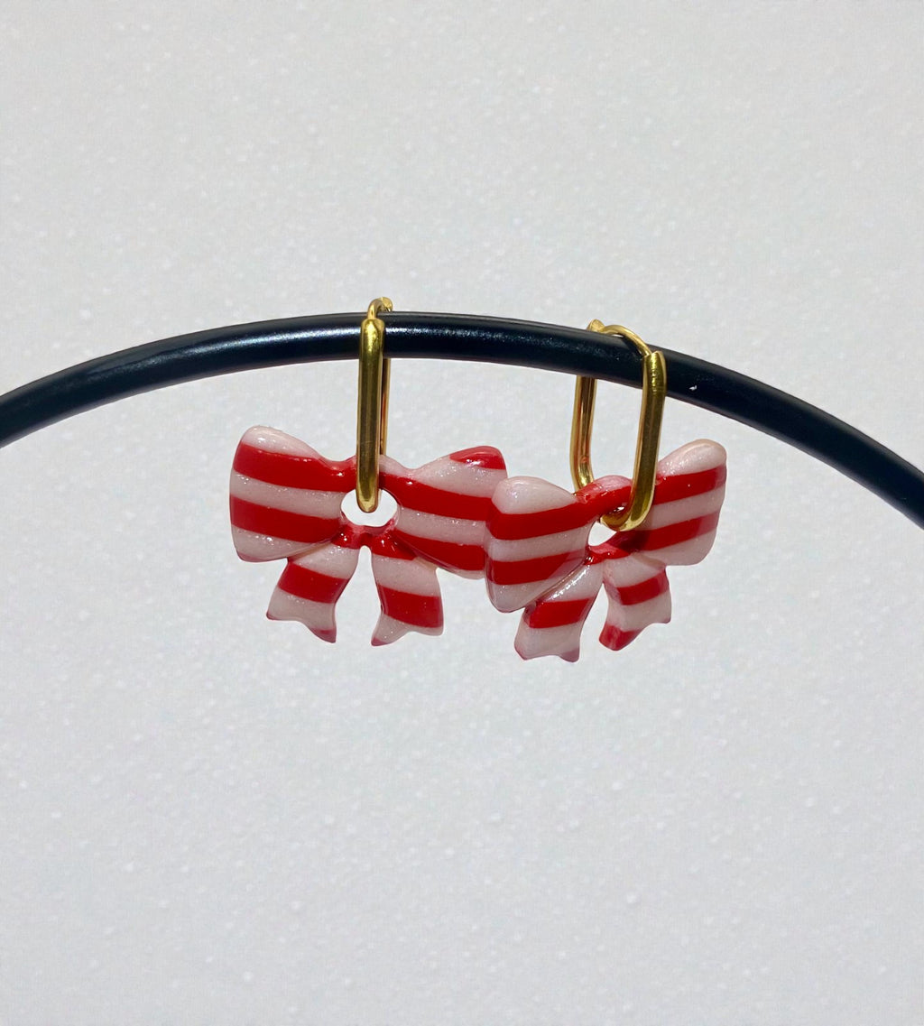 Boucles d'Oreilles Noeud Rayé Rouge et Blanc