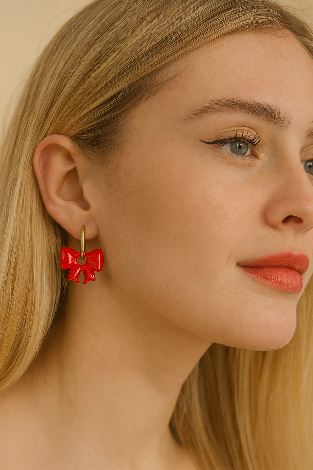 Boucles d’oreilles nœud rouge