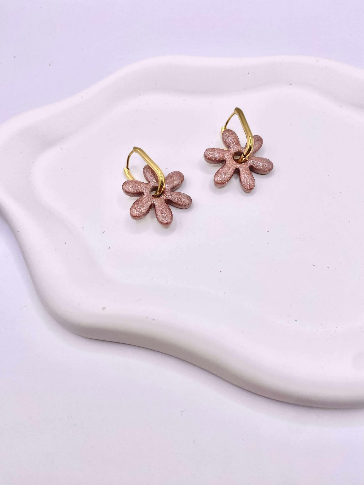 Boucle d'oreille rose paillette créole or