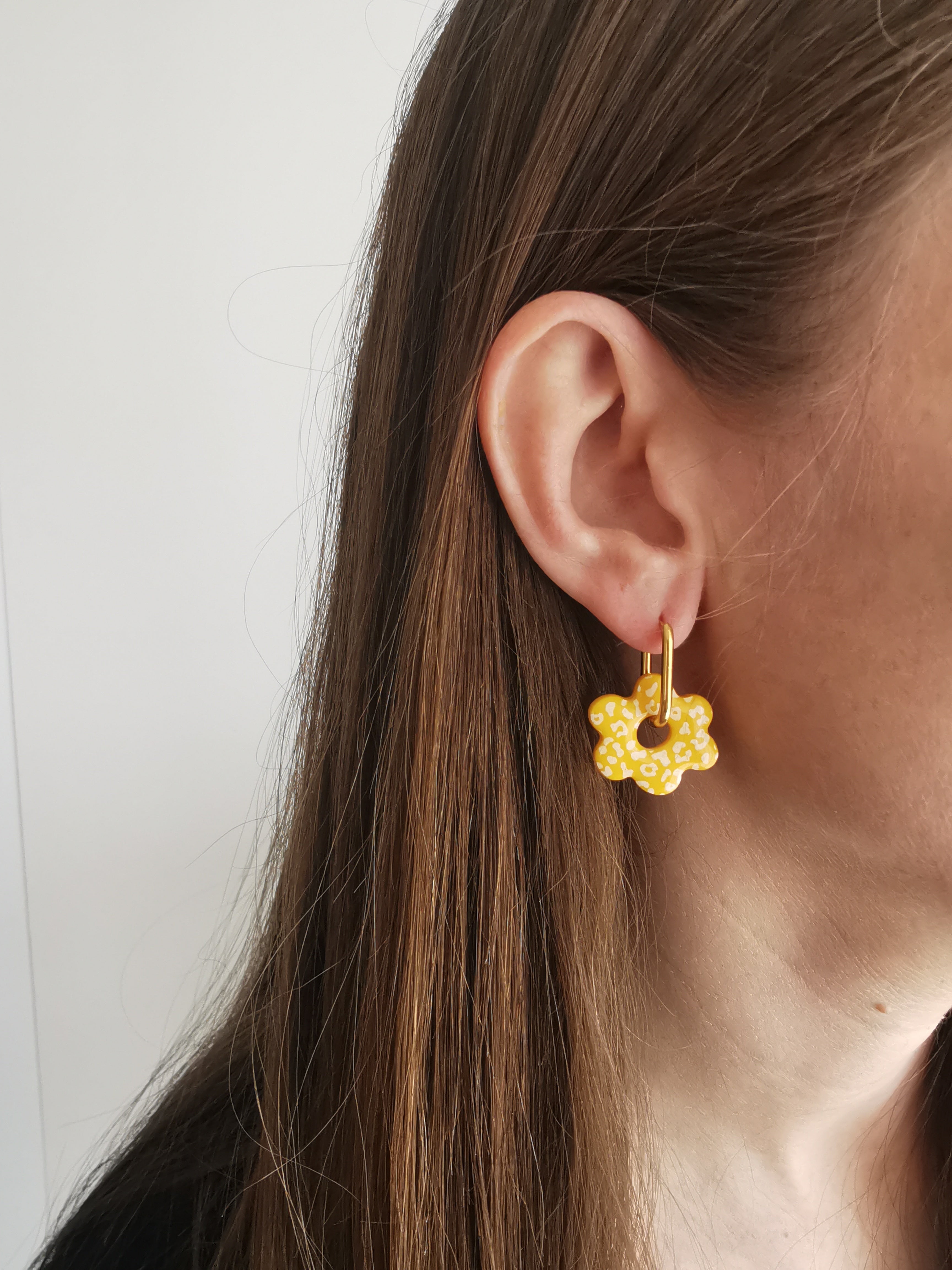 Boucles d'Oreilles Fleur léopard jaune, Bijou Fait Main en France, Acier Inoxydable 304L