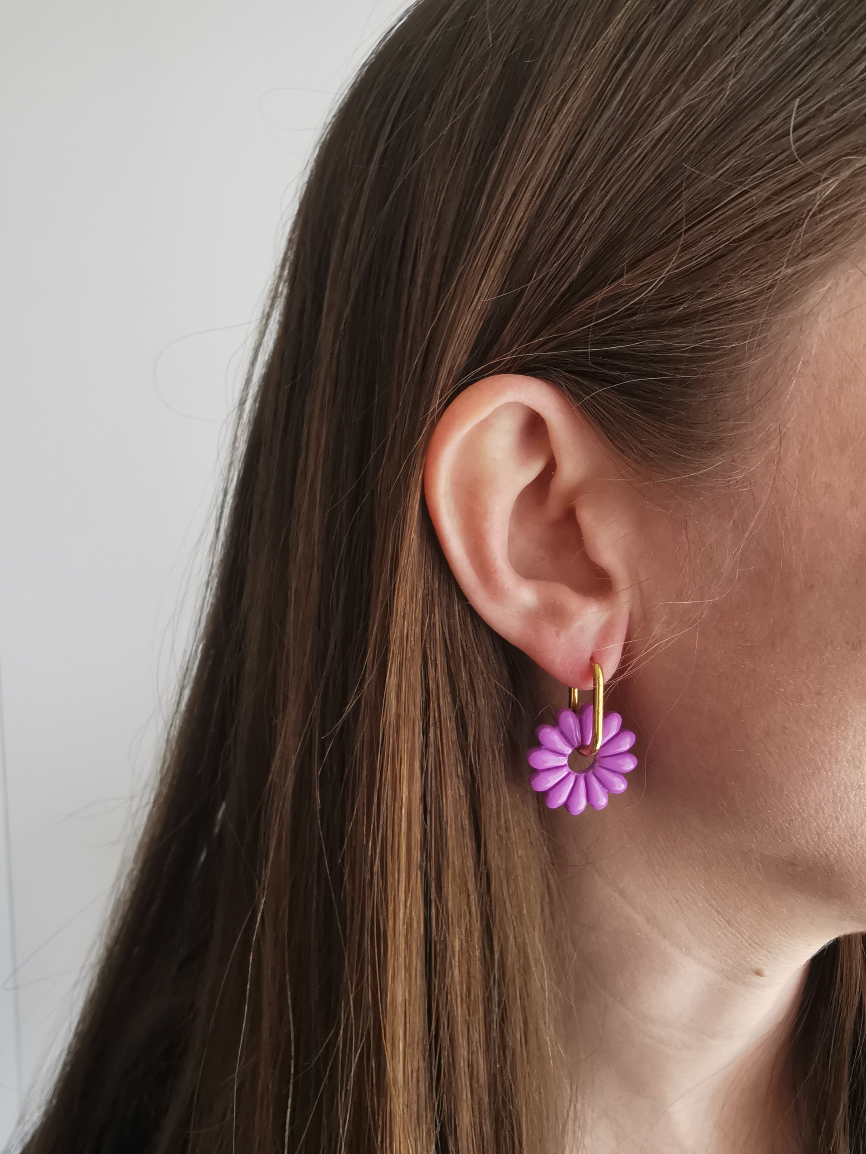 Boucles d'Oreilles Marguerite lilas, Bijou Fait Main en France, Acier Inoxydable 304L