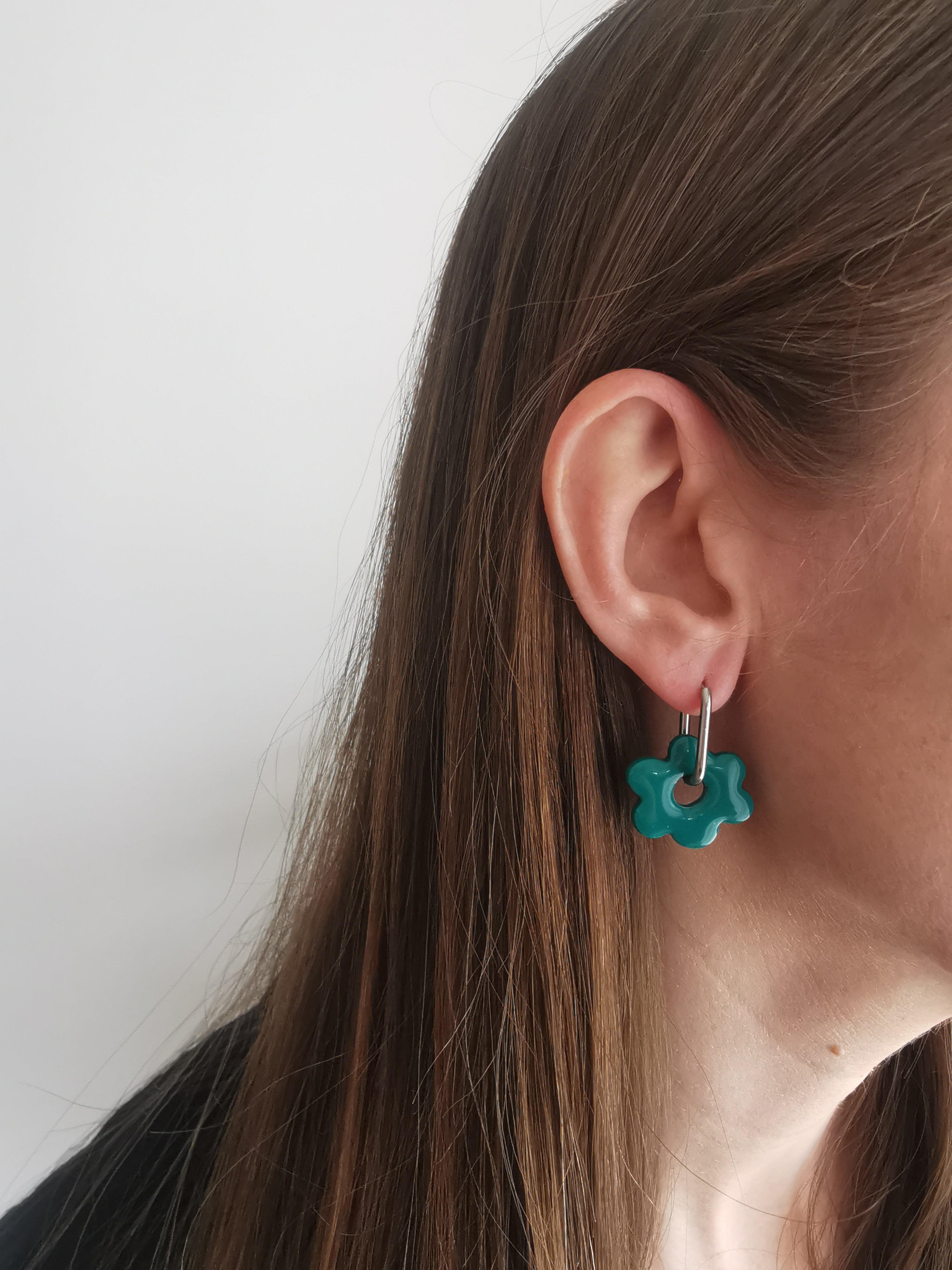 Boucles d'Oreilles Fleur vert émeraude, Bijou Fait Main en France, Acier Inoxydable 304L