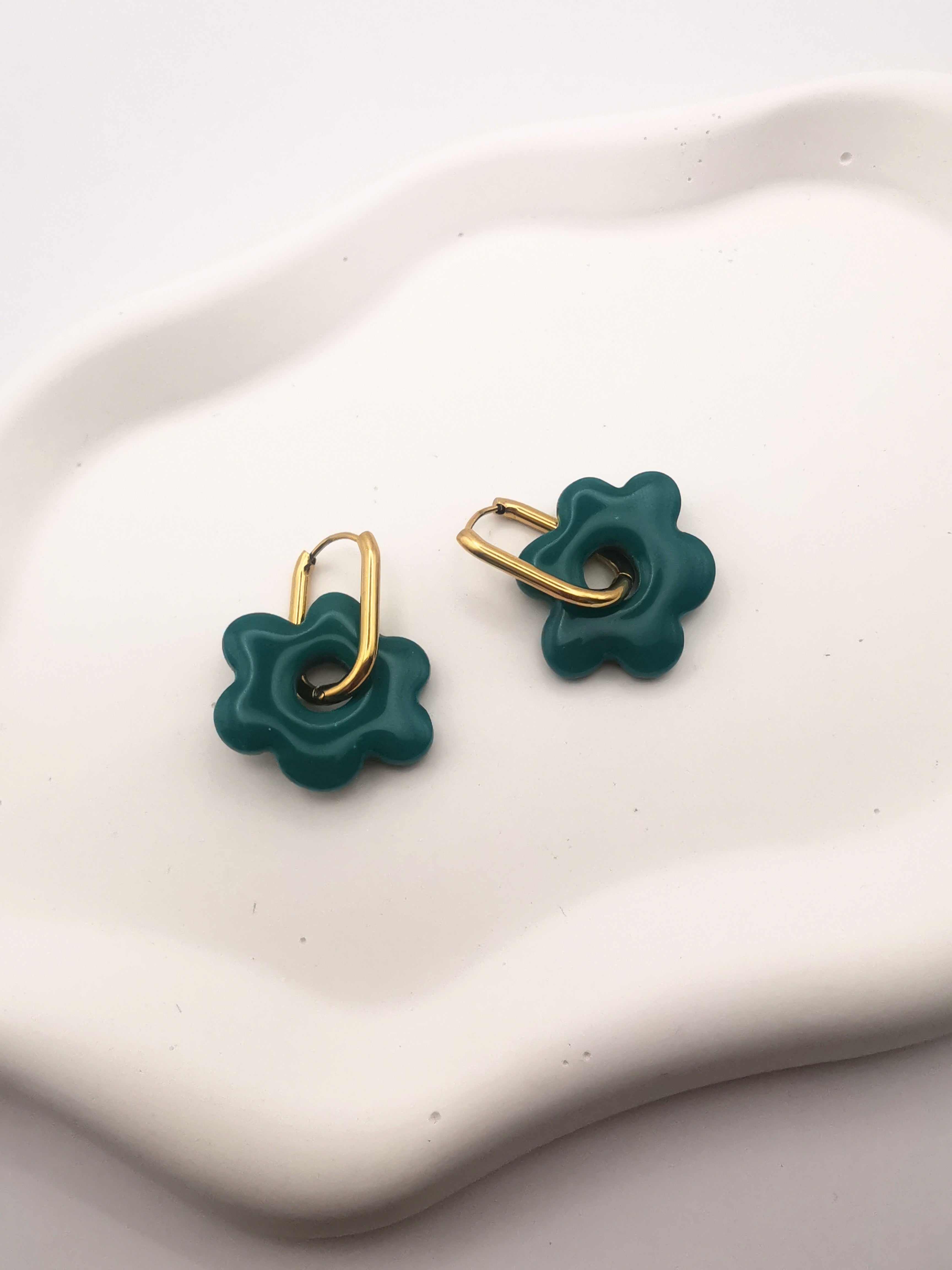 Boucles d'Oreilles Fleur vert émeraude, Bijou Fait Main en France, Acier Inoxydable 304L